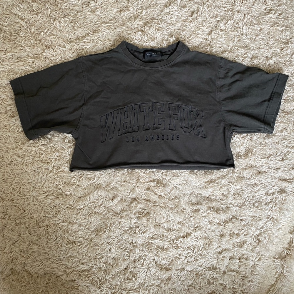 White Fox Gray Crop Top T-Shirt